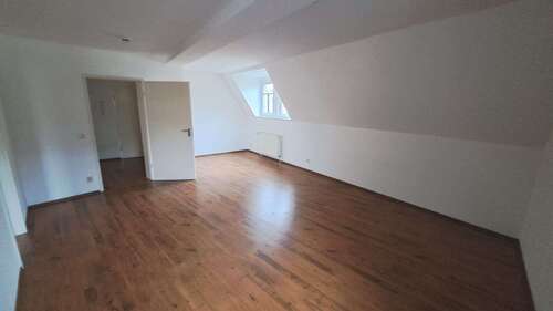 Foto - Wohnung zum Mieten in Altenburg 390,00 € 66.03 m²