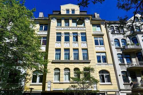 Foto - Haus zum Kaufen in Bremerhaven 1.700.000,00 € 1398.83 m²