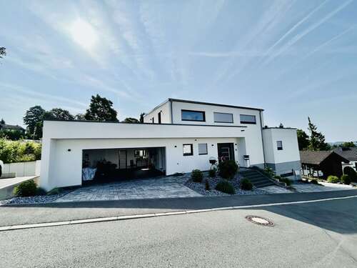 Foto - Haus zum Kaufen in Wermelskirchen 1.495.000,00 € 219 m²