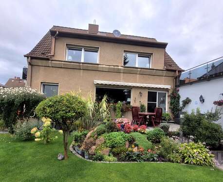 Foto - Haus zum Kaufen in Halle 670.000,00 € 181 m²