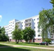 Wohnung zum Mieten in Schwarze Pumpe 254,01 € 55.22 m²