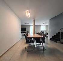 Haus zum Kaufen in Kaiserslautern 578.000,00 € 214 m²