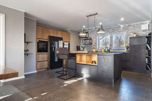Foto - Haus zum Kaufen in Meyn 649.000,00 € 179.14 m²