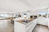 Wohnung zum Kaufen in Leonberg 699.000,00 € 141.91 m²