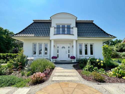 Foto - Haus zum Kaufen in Michendorf 1.090.000,00 € 160 m²