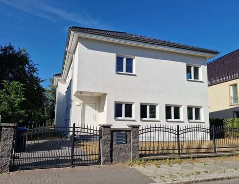 Foto - Haus zum Kaufen in Berlin 3.250.000,00 € 333 m²