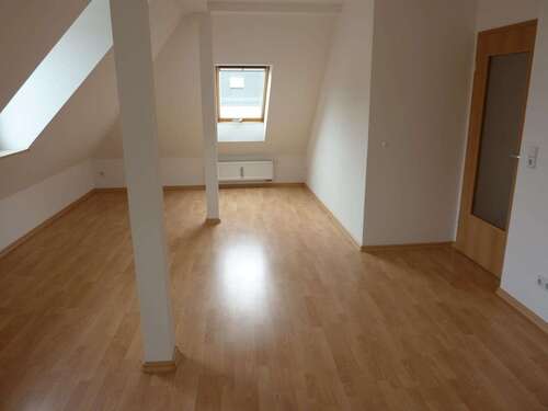 Foto - Wohnung zum Mieten in Chemnitz 339,00 € 61.02 m²