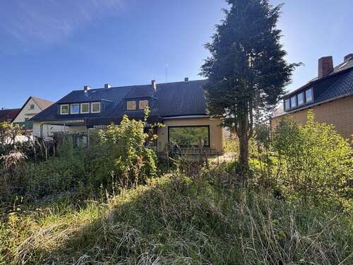 Foto - Haus zum Kaufen in Wolfsburg 130.000,00 € 194 m²