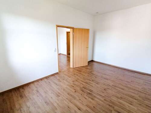 Foto - Wohnung zum Mieten in Oelsnitz 508,00 € 110 m²