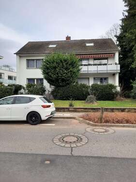 Foto - Haus zum Kaufen in Bergisch Gladbach-Refrath 799.000,00 € 270 m²