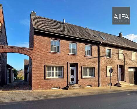 Foto - Haus zum Kaufen in Heinsberg-Kirchhoven 199.000,00 € 117 m²