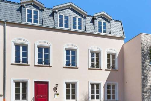 Foto - Haus zum Mieten in Saarlouis 1.760,00 € 135 m²