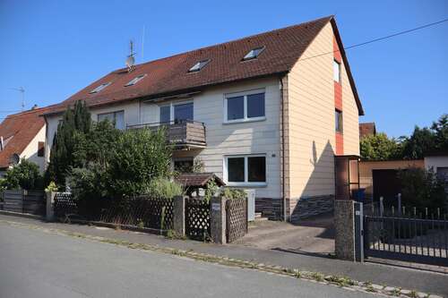 Foto - Haus zum Kaufen in Nürnberg 589.000,00 € 140 m²