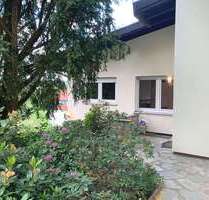 Haus zum Kaufen in Usingen 550.000,00 € 216.63 m²