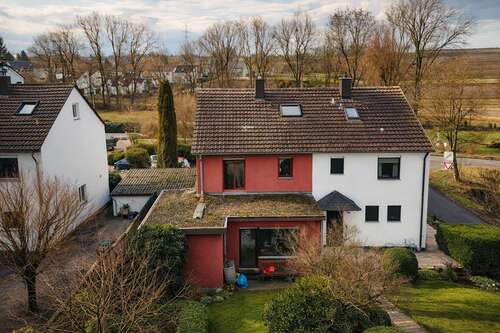 Foto - Haus zum Kaufen in Remseck am Neckar Hochdorf 570.000,00 € 160 m²