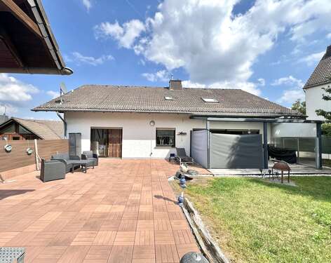 Foto - Haus zum Kaufen in Stadtkyll 439.900,00 € 457 m²