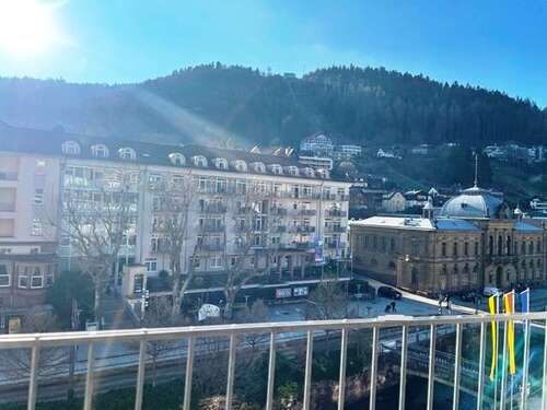Foto - Haus zum Kaufen in Bad Wildbad 289.000,00 € 245 m²