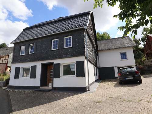 Foto - Haus zum Kaufen in Altlay 285.000,00 € 177 m²