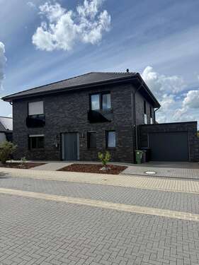 Foto - Haus zum Kaufen in Vechelde 795.000,00 € 196.26 m²