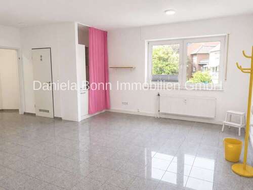 Foto - Büro in Pulheim 850,00 € 92 m² - 850,00&nbsp;EUR Kaltmiete, ca.&nbsp; 92,00&nbsp;m&sup2;