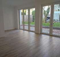 Wohnung zum Mieten in Berlin 2.042,70 € 92.85 m²