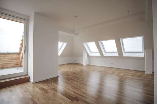 Foto - Wohnung zum Mieten in Chemnitz 1.323,50 € 110.3 m²