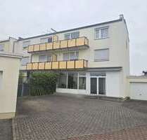 Haus zum Kaufen in Ober-Erlenbach 1.500.000,00 € 420 m²