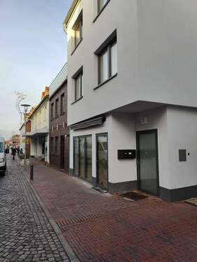 Foto - Wohnung zum Mieten in Neustadt 1.350,00 € 131 m²