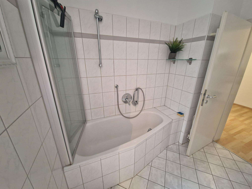 Foto - Wohnung zum Mieten in Baden-Baden 680,00 € 85 m²