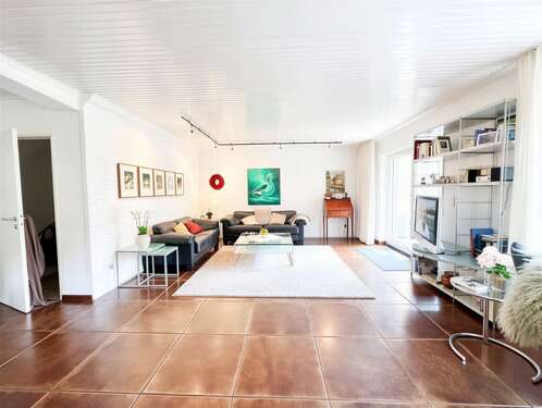 Foto - Haus zum Kaufen in Kaarst 449.000,00 € 113.86 m²