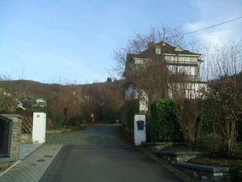 Foto - Haus zum Kaufen in Bullay 489.000,00 € 210 m²