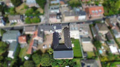 Foto - Haus zum Kaufen in Grevenbroich Wevelinghoven 999.000,00 € 728 m²