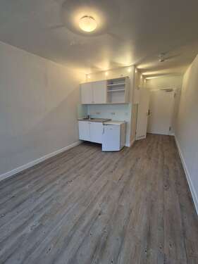 Foto - Wohnung zum Mieten in Dresden 345,00 € 20 m²