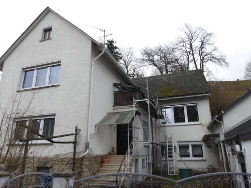 Foto - Haus zum Kaufen in Weinbach 225.000,00 € 190 m²