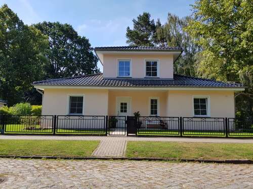 Foto - Haus zum Kaufen in Glienicke-Nordbahn 990.000,00 € 141.28 m²
