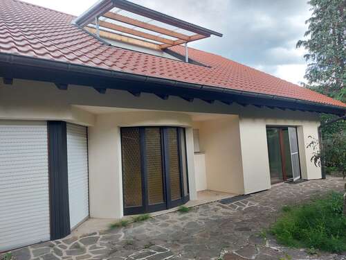 Foto - Haus zum Kaufen in Oberstenfeld 630.000,00 € 280 m²