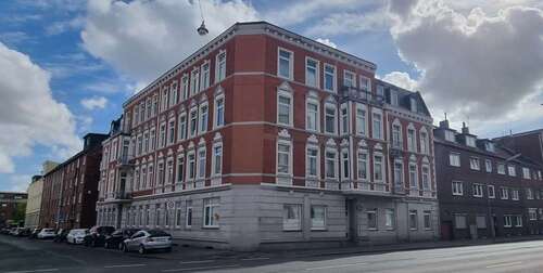 Foto - Wohnung zum Kaufen in Wilhelmshaven 230.000,00 € 219 m²