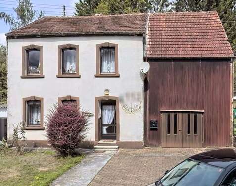 Foto - Haus zum Kaufen in Schmelz 49.000,00 € 100 m²