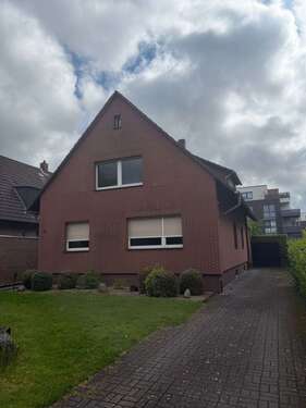 Foto - Haus zum Kaufen in Peine 335.000,00 € 162 m²