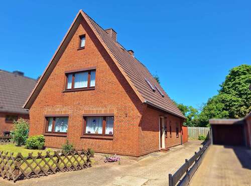Foto - Haus zum Kaufen in Heide 179.000,00 € 120 m²