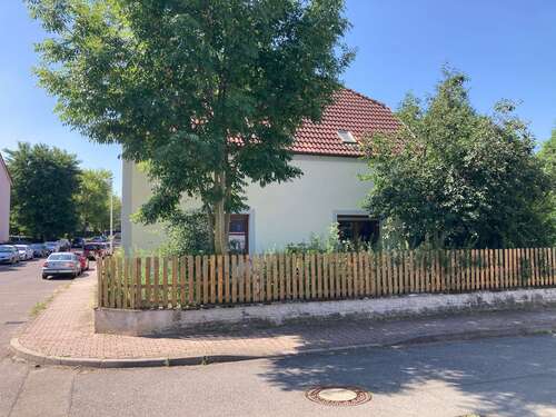 Foto - Haus zum Kaufen in Laucha an der Unstrut 119.000,00 € 128 m²