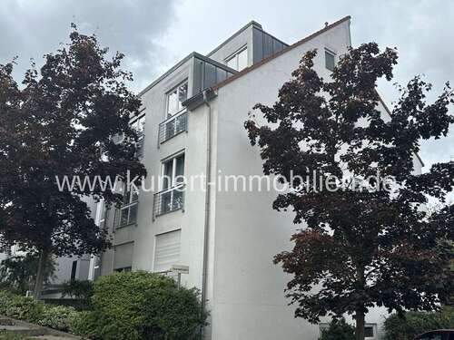 Foto - Wohnung zum Kaufen in Halle 236.500,00 € 92.03 m²