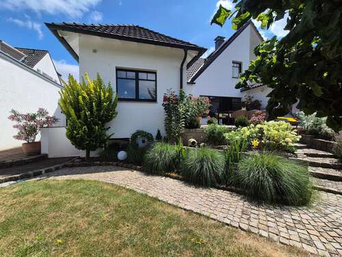 Foto - Haus zum Kaufen in Oberhausen 585.000,00 € 131 m²