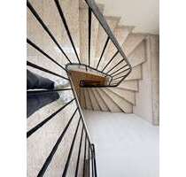 Haus zum Kaufen in Aschaffenburg 595.000,00 € 238 m²