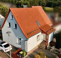 Haus zum Kaufen in Helsa 395.000,00 € 190 m²
