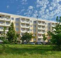 Wohnung zum Mieten in Halle 400,00 € 57.17 m²
