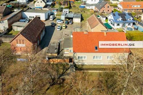 Foto - Haus zum Kaufen in Großbeeren 690.000,00 € 245 m²