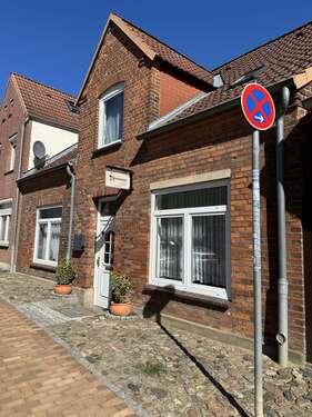 Foto - Haus zum Kaufen in Dassow 295.000,00 € 141.6 m²