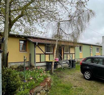Foto - Haus zum Kaufen in Stadtilm 80.000,00 € 200 m²