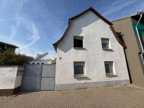 Foto - Haus zum Mieten in Worms 1.100,00 € 117 m²